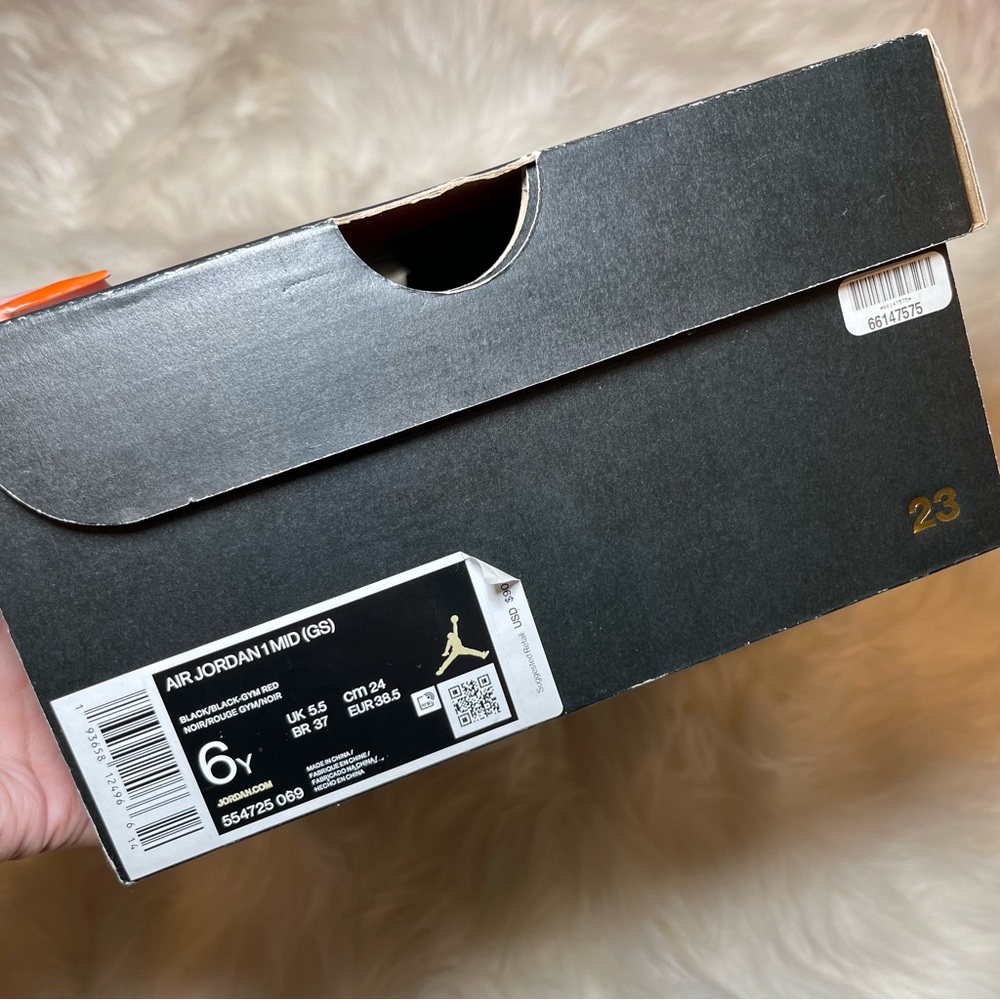 Jordan 1 Mid Chicago Black Toe - Picture 3 of 8